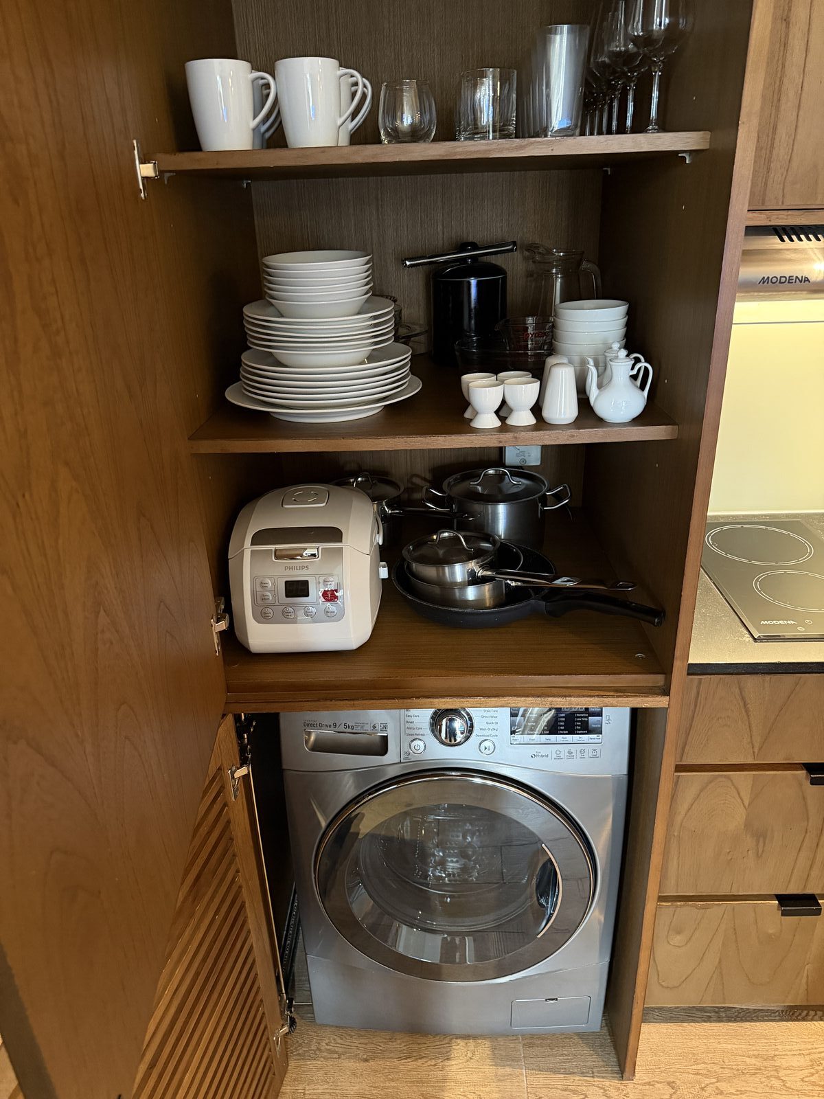 食器類・炊飯器・洗濯乾燥機