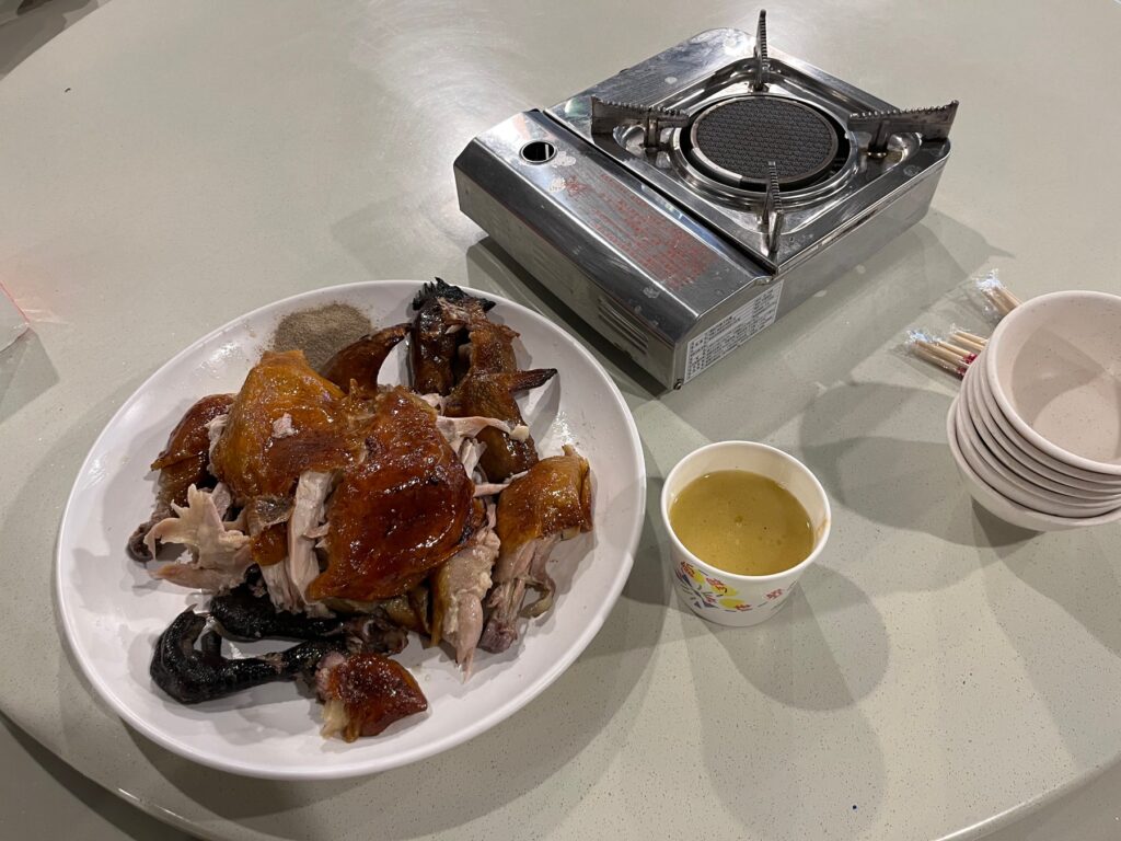 小霖甕缸鶏の甕缸鶏と鶏油スープ