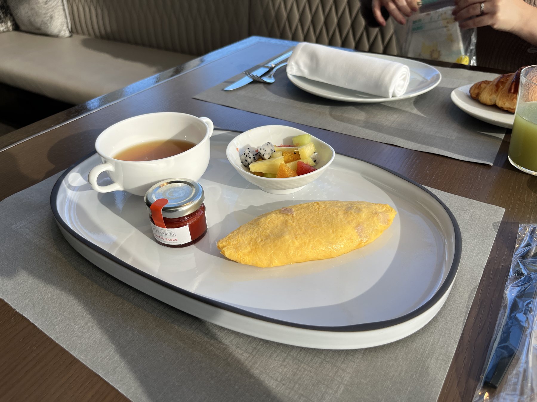 ザ・リッツ・カールトン東京 45階での朝食（オムレツ）