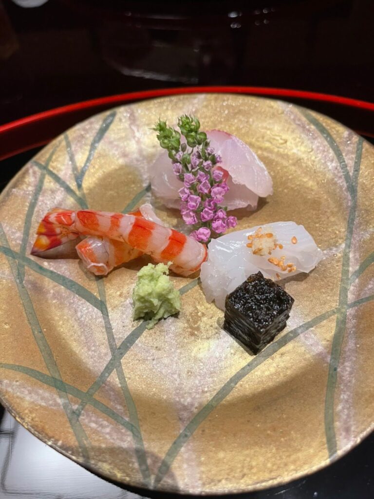 山荘 京大和の海老と白身魚などの造里