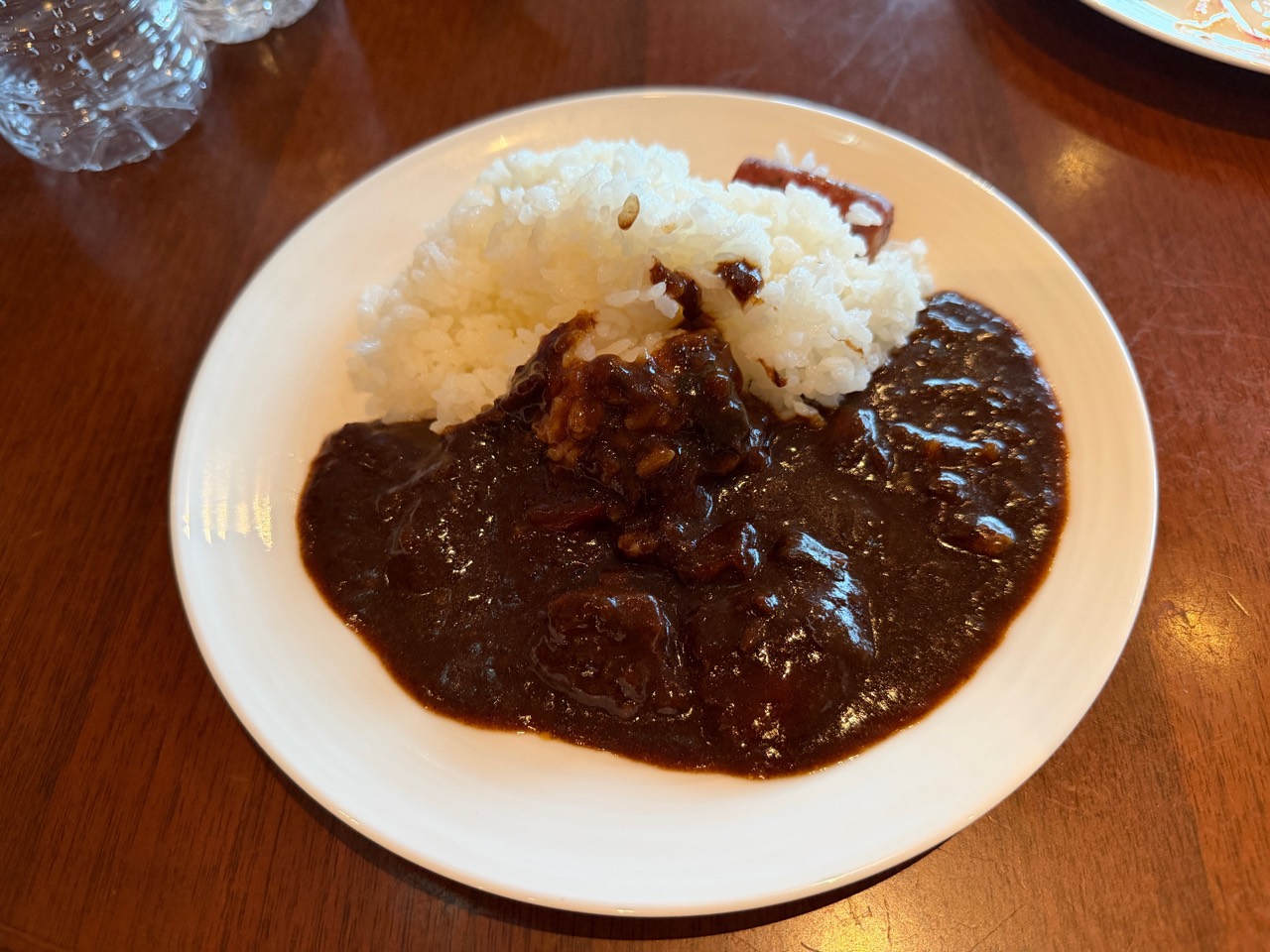 ウェスティン仙台エグゼクティブラウンジで盛り付けたウェスティンカレー