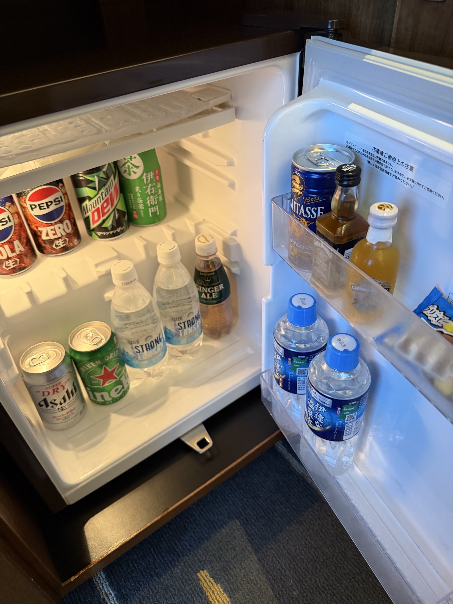 ウェスティンホテル仙台客室の有料ミニバー